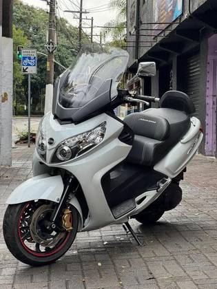 DAFRA MAXSYM 400i DAFRA MAXSYM 400i